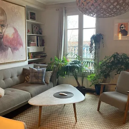 Appartement Spacious For 5 People - 12